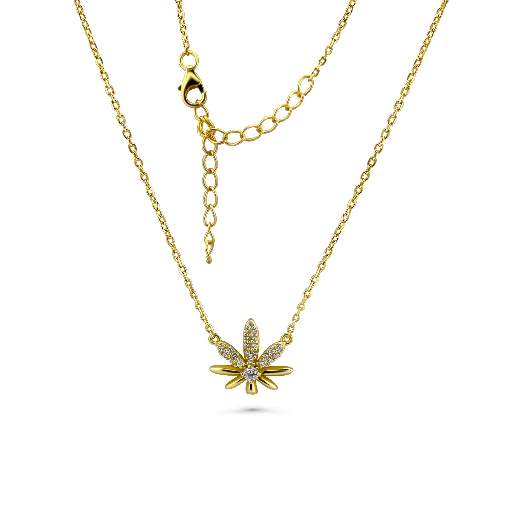 Delicate Nature-Inspired Pendant Necklace