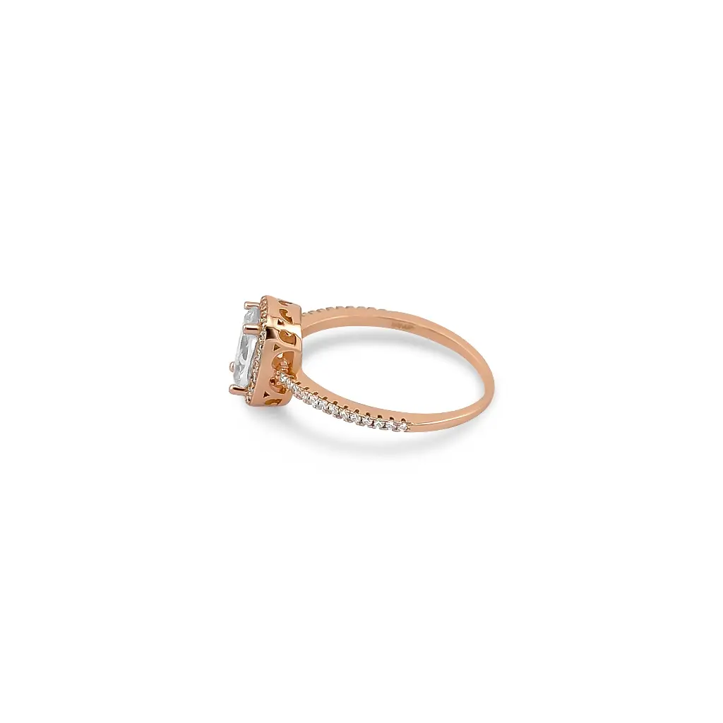 Pandora Square Sparkle Halo Ring: Romantic and Eye-Catching