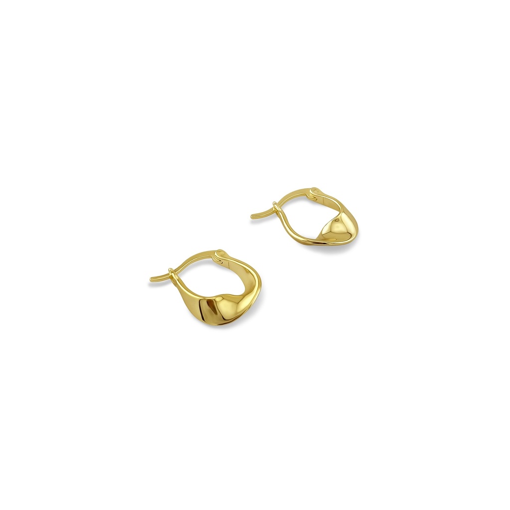 Classic Gold Hoop Earrings: The Perfect Everyday Essential